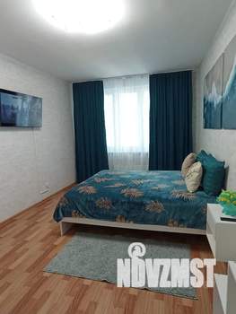 1-к квартира, посуточно, 42м2, 6/14 этаж