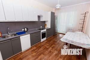 1-к квартира, посуточно, 40м2, 13/25 этаж