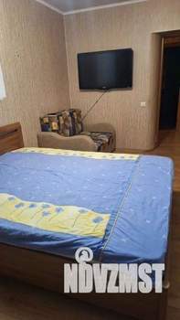 3-к квартира, посуточно, 61м2, 1/1 этаж