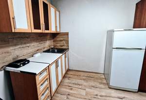 Студия квартира, на длительный срок, 14м2, 5/5 этаж