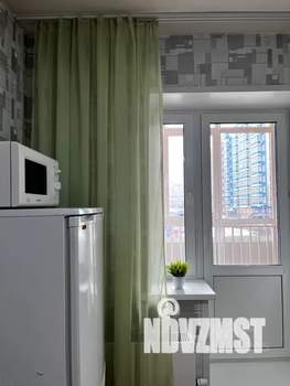 1-к квартира, посуточно, 48м2, 2/17 этаж