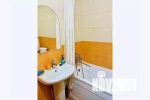 1-к квартира, посуточно, 36м2, 14/27 этаж