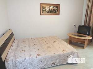 1-к квартира, посуточно, 32м2, 5/10 этаж