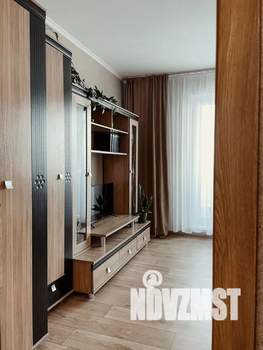 1-к квартира, посуточно, 42м2, 6/10 этаж