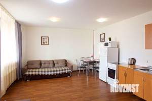 2-к квартира, посуточно, 54м2, 1/1 этаж