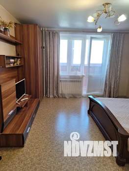 1-к квартира, посуточно, 42м2, 6/24 этаж