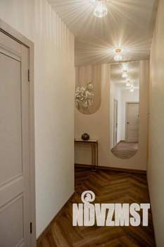 2-к квартира, посуточно, 61м2, 1/1 этаж