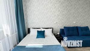 Студия квартира, посуточно, 33м2, 15/25 этаж