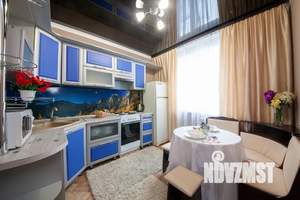 1-к квартира, посуточно, 35м2, 4/10 этаж