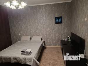 1-к квартира, посуточно, 41м2, 8/10 этаж