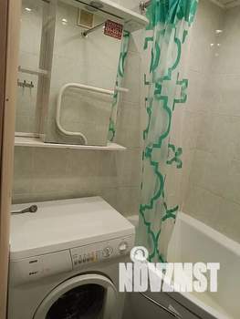 1-к квартира, посуточно, 38м2, 7/10 этаж