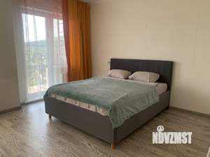 Студия квартира, посуточно, 34м2, 17/19 этаж