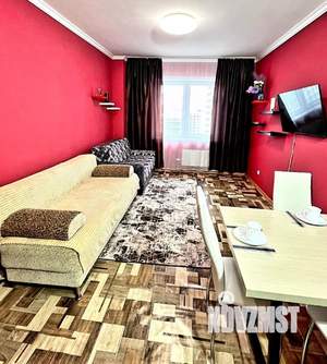 2-к квартира, посуточно, 40м2, 1/1 этаж