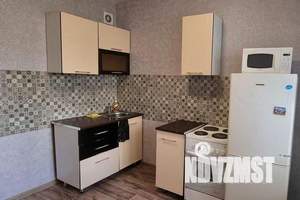 1-к квартира, посуточно, 35м2, 10/10 этаж