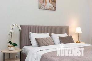 1-к квартира, посуточно, 40м2, 7/10 этаж
