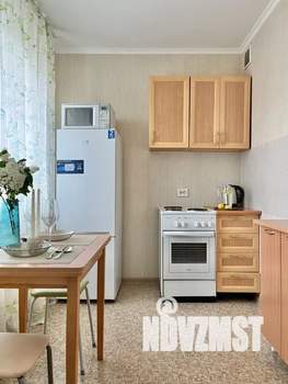 1-к квартира, посуточно, 40м2, 10/19 этаж