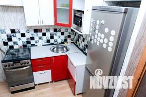 1-к квартира, посуточно, 35м2, 6/9 этаж