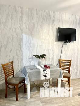 1-к квартира, посуточно, 37м2, 1/18 этаж