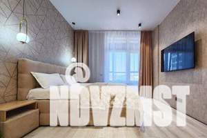 1-к квартира, посуточно, 35м2, 7/25 этаж