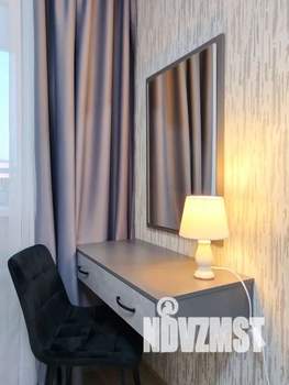 1-к квартира, посуточно, 40м2, 4/25 этаж