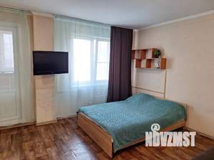 Студия квартира, посуточно, 36м2, 8/17 этаж