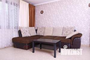 1-к квартира, посуточно, 58м2, 1/1 этаж