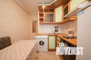 1-к квартира, посуточно, 37м2, 5/5 этаж