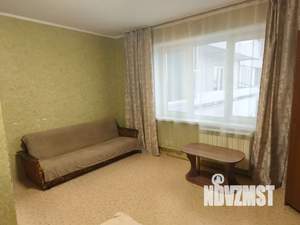 1-к квартира, посуточно, 35м2, 3/17 этаж