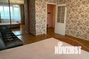 1-к квартира, посуточно, 35м2, 5/10 этаж