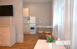 1-к квартира, посуточно, 51м2, 4/10 этаж