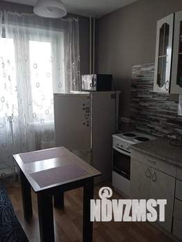 1-к квартира, посуточно, 42м2, 5/17 этаж