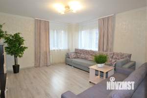 2-к квартира, посуточно, 70м2, 4/20 этаж