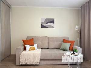 1-к квартира, посуточно, 40м2, 1/8 этаж