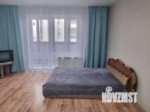 Студия квартира, посуточно, 32м2, 12/17 этаж