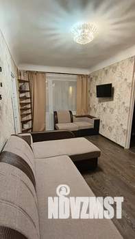 2-к квартира, посуточно, 45м2, 4/5 этаж