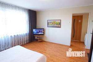 1-к квартира, посуточно, 40м2, 7/10 этаж