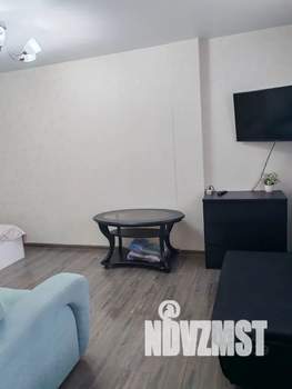 Студия квартира, посуточно, 35м2, 14/17 этаж