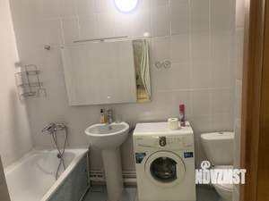 1-к квартира, посуточно, 42м2, 4/10 этаж