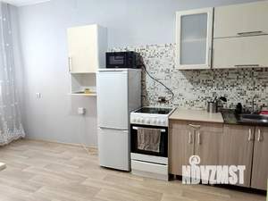 1-к квартира, посуточно, 45м2, 3/25 этаж