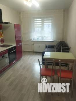 2-к квартира, посуточно, 42м2, 1/16 этаж