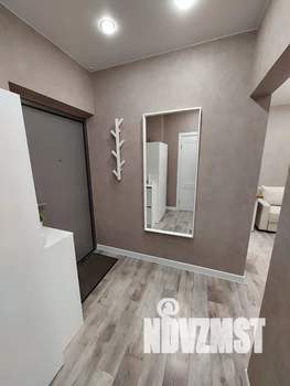 2-к квартира, посуточно, 38м2, 10/19 этаж