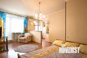 Студия квартира, посуточно, 40м2, 2/4 этаж