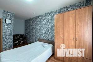 1-к квартира, посуточно, 40м2, 2/16 этаж