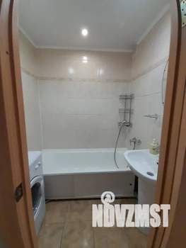 1-к квартира, посуточно, 32м2, 8/10 этаж
