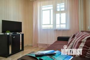 2-к квартира, посуточно, 60м2, 16/17 этаж