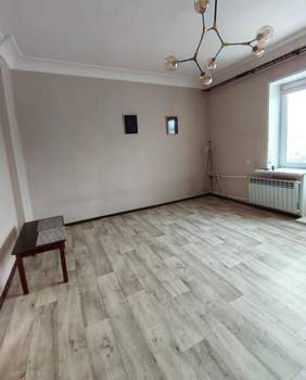 3-к квартира, на длительный срок, 80м2, 2/2 этаж
