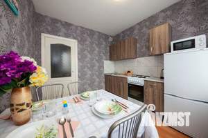 1-к квартира, посуточно, 42м2, 1/1 этаж