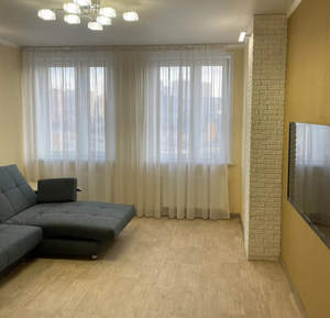 1-к квартира, на длительный срок, 47м2, 5/10 этаж