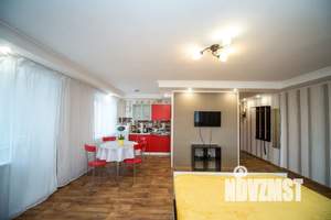 Студия квартира, посуточно, 35м2, 3/5 этаж