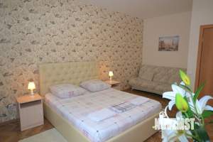 1-к квартира, посуточно, 50м2, 3/18 этаж